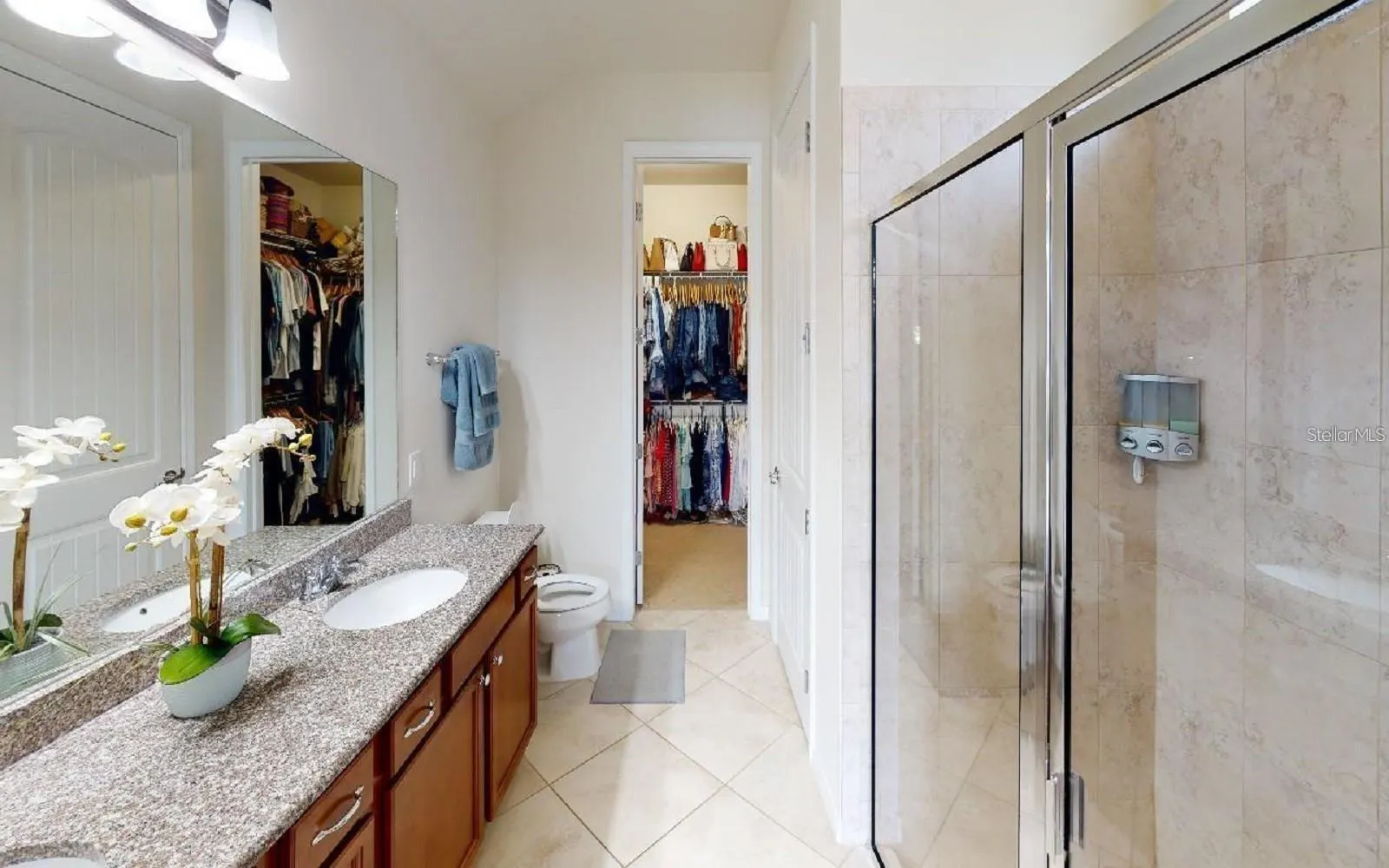 1907 BOTTLEBRUSH WAY