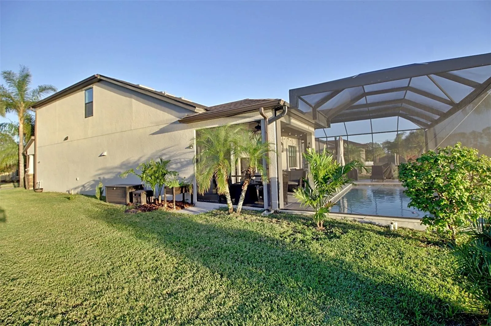 1907 BOTTLEBRUSH WAY