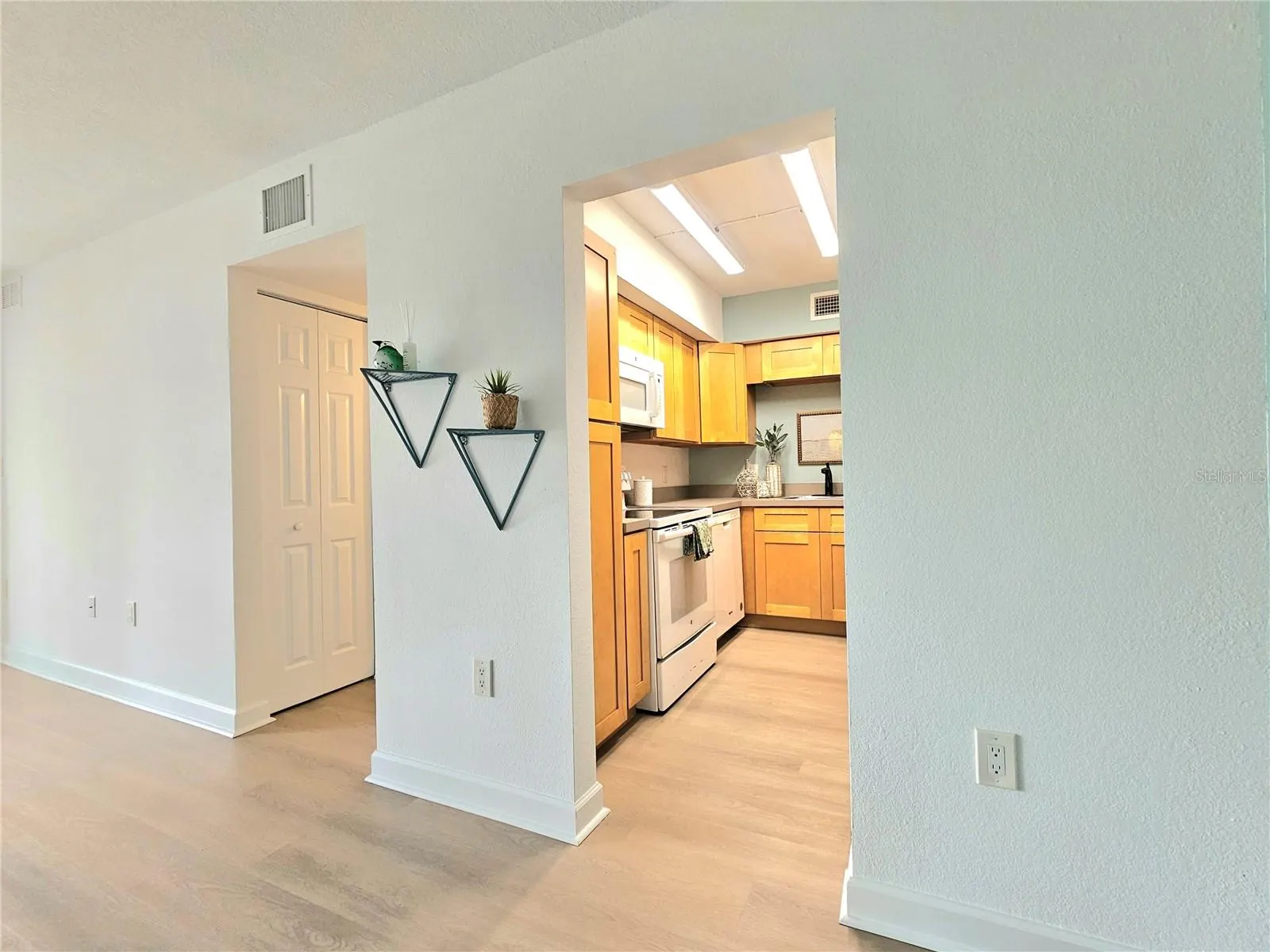 21267 GERTRUDE AVE #114, #114