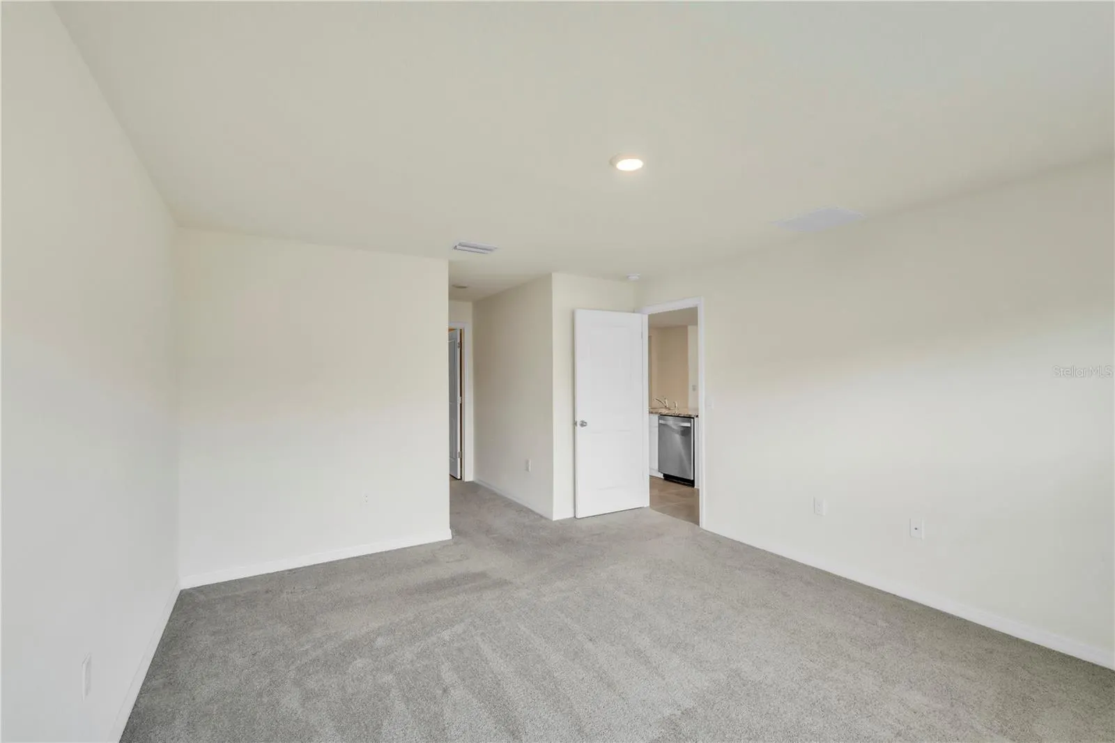 7518 ROSEWOOD GARDEN LOOP