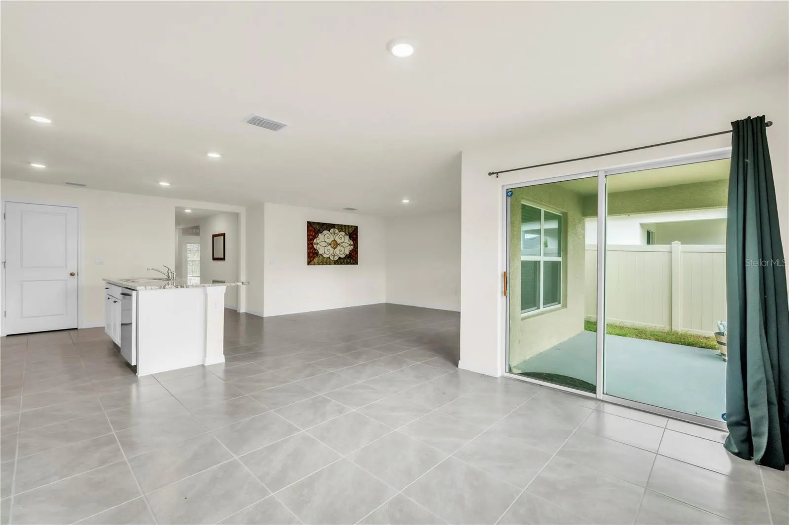 7518 ROSEWOOD GARDEN LOOP