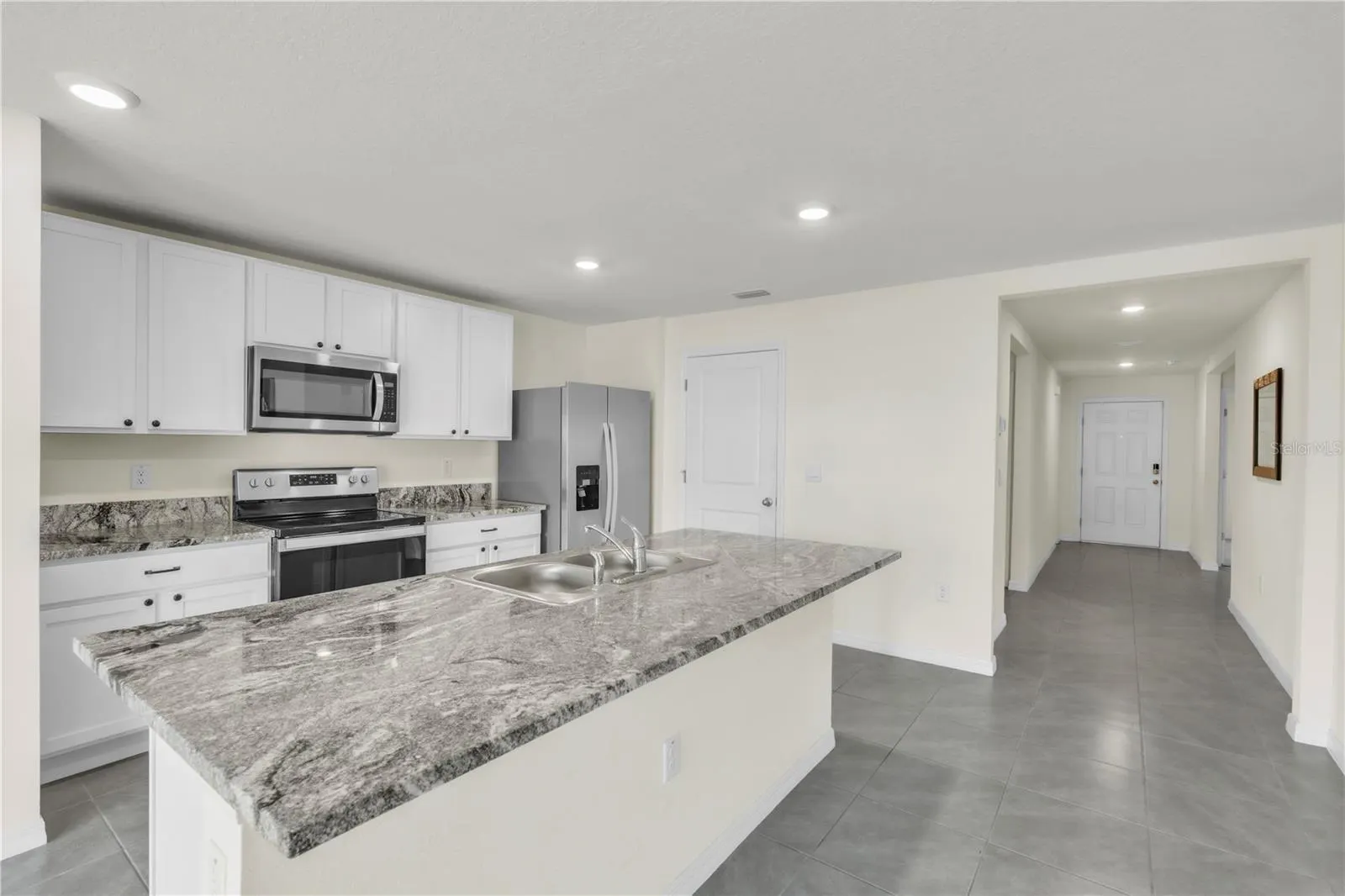 7518 ROSEWOOD GARDEN LOOP