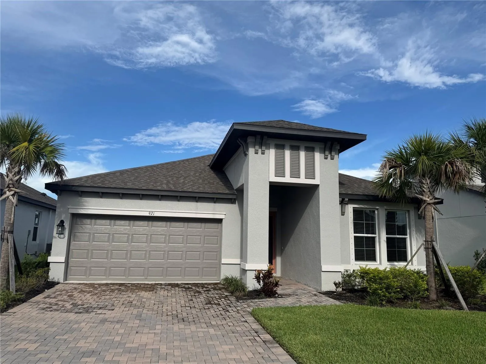 921 FERNLEAF RUN
