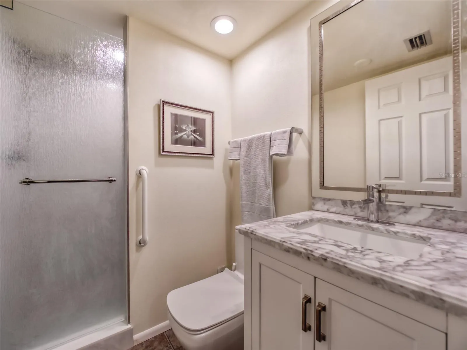 835 S OSPREY AVE #214, #214
