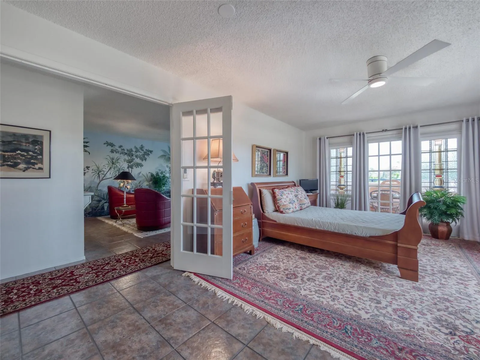 835 S OSPREY AVE #214, #214
