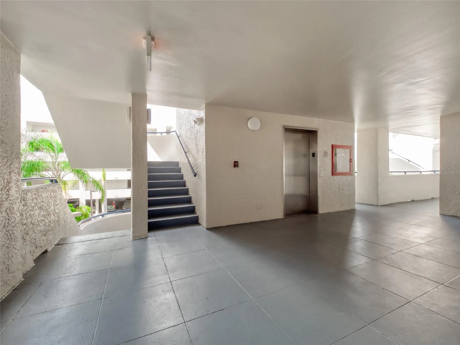 835 S OSPREY AVE #214, #214