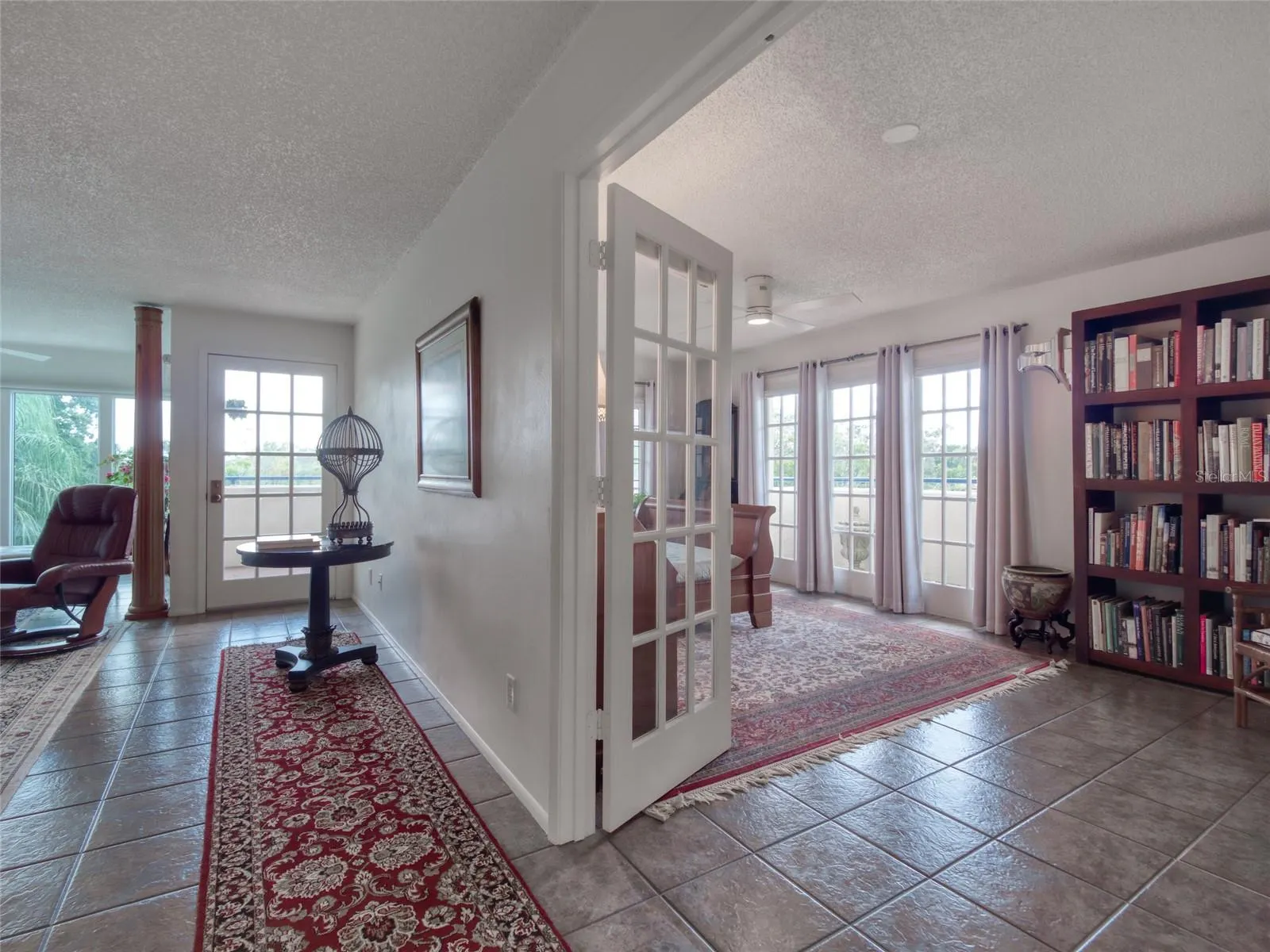 835 S OSPREY AVE #214, #214