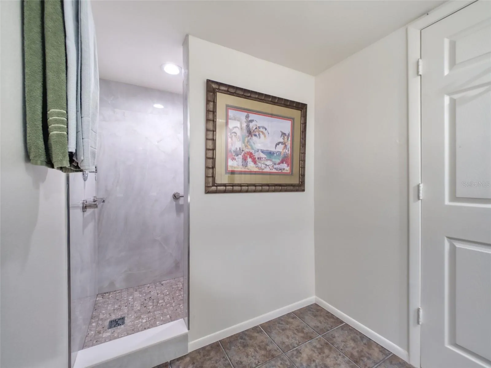 835 S OSPREY AVE #214, #214