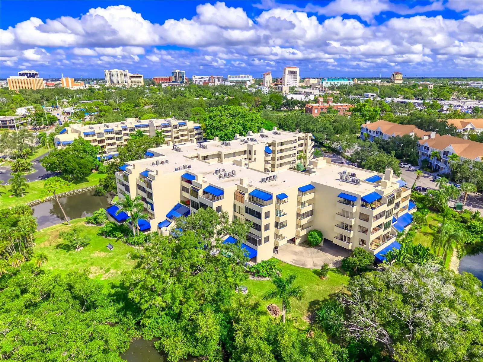 835 S OSPREY AVE #214, #214