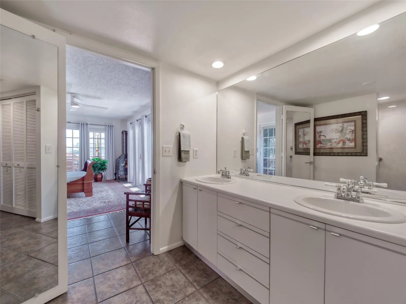 835 S OSPREY AVE #214, #214