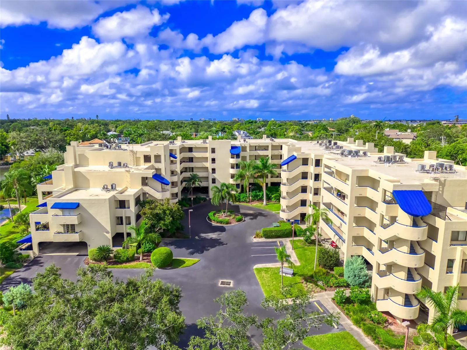 835 S OSPREY AVE #214, #214