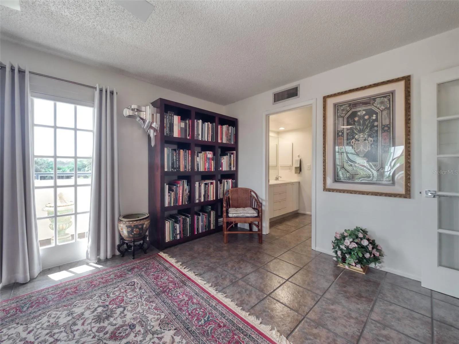 835 S OSPREY AVE #214, #214