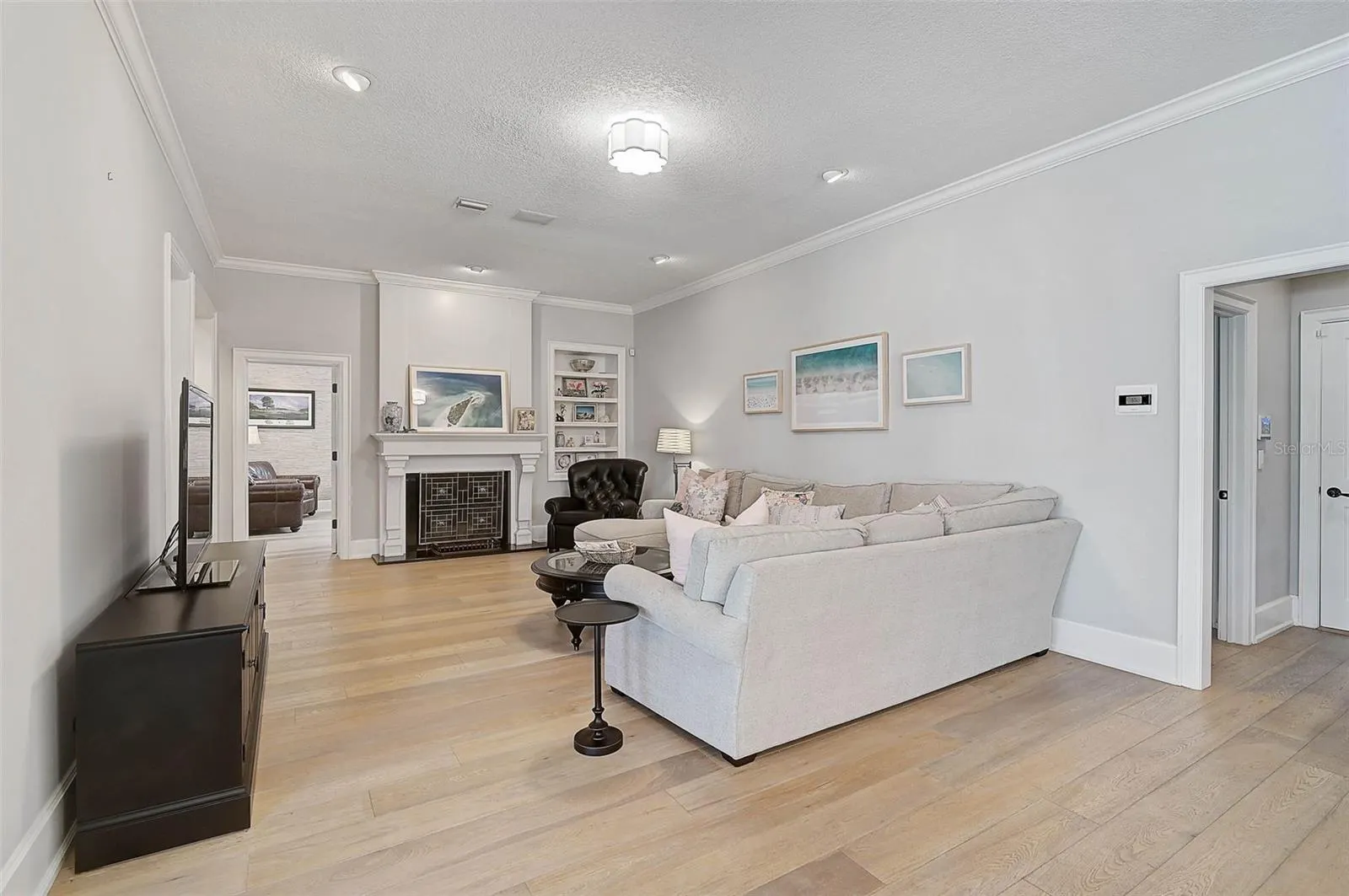 85 SUGAR MILL DR