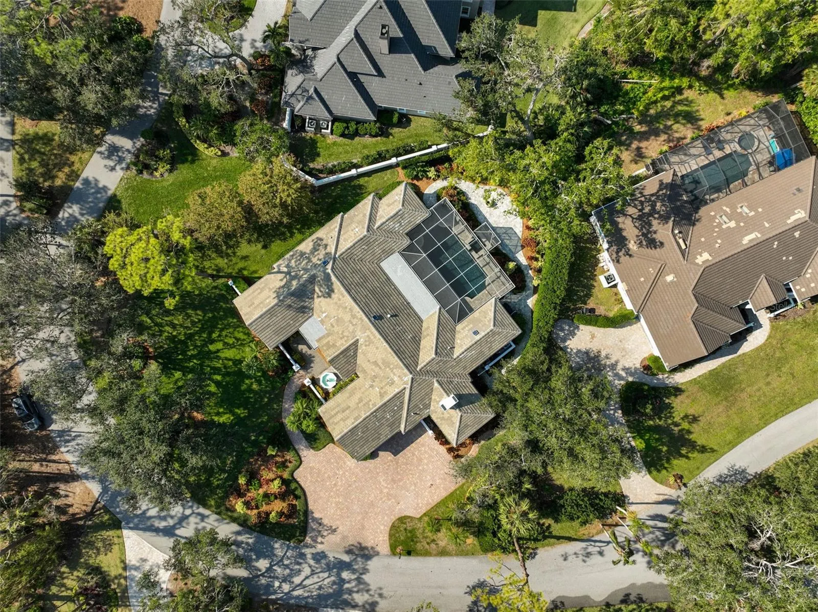 85 SUGAR MILL DR