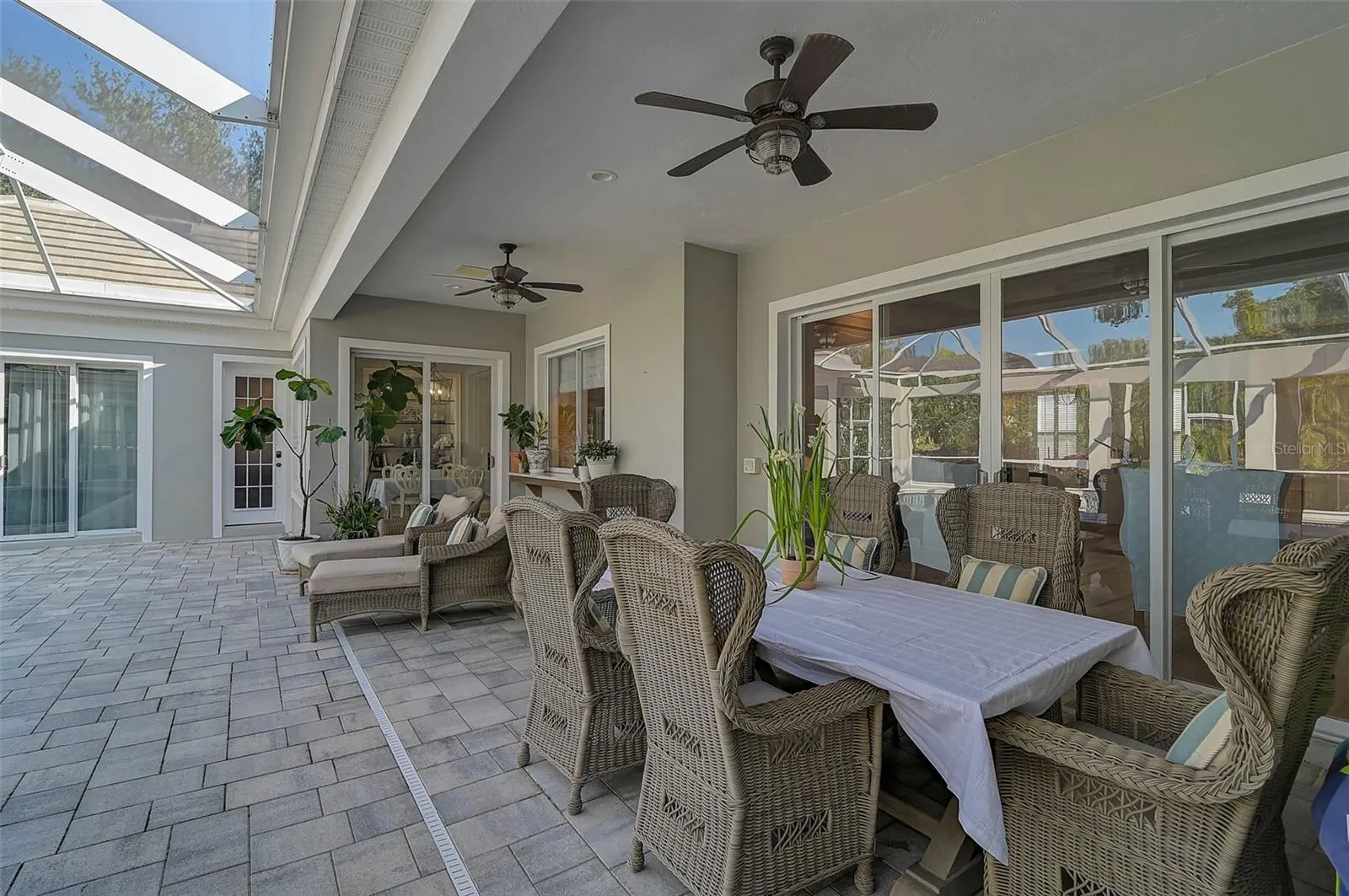 85 SUGAR MILL DR