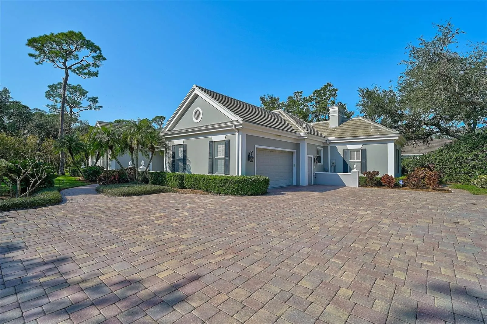 85 SUGAR MILL DR