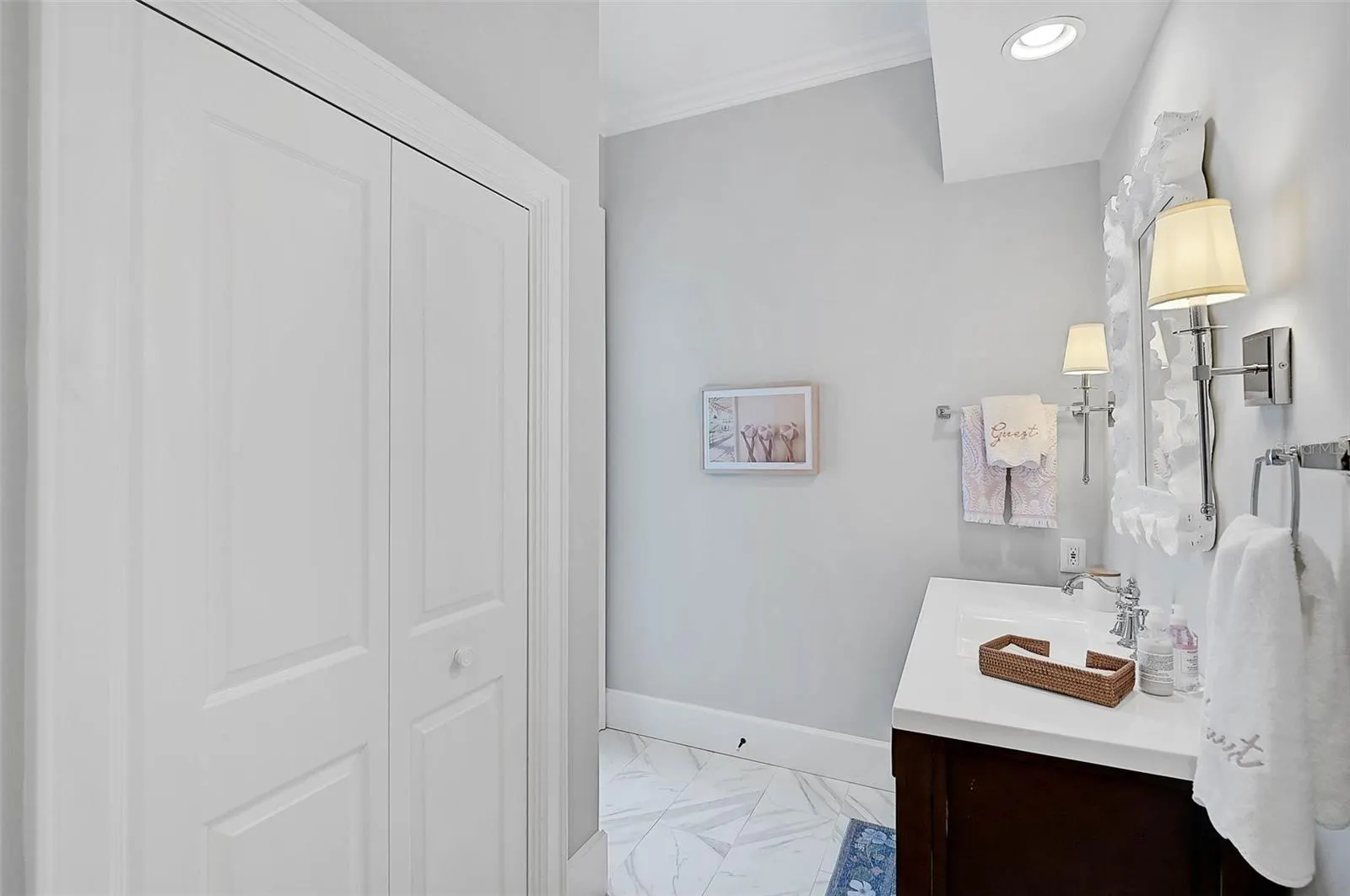 85 SUGAR MILL DR