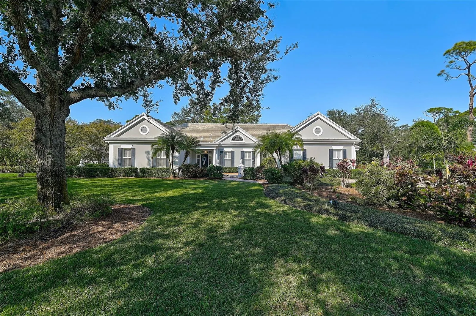 85 SUGAR MILL DR