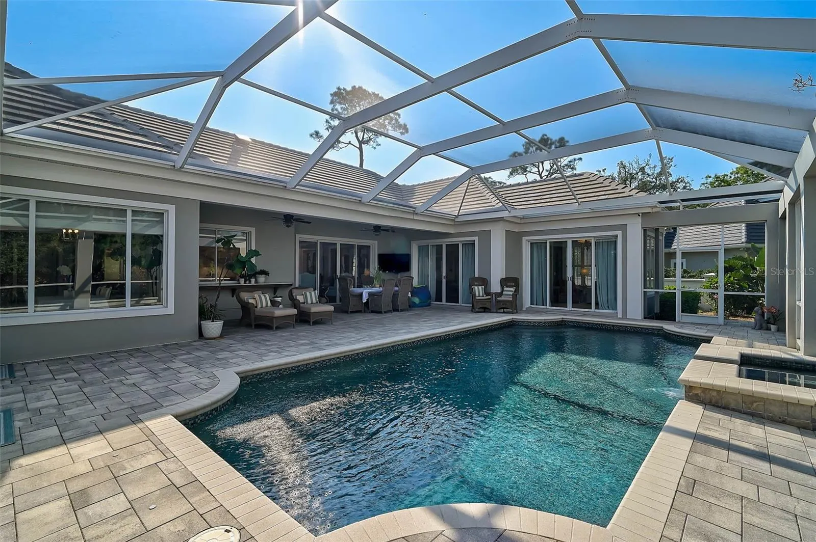 85 SUGAR MILL DR