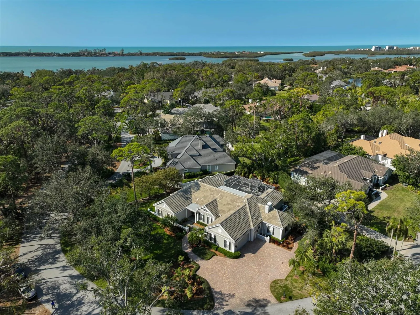 85 SUGAR MILL DR