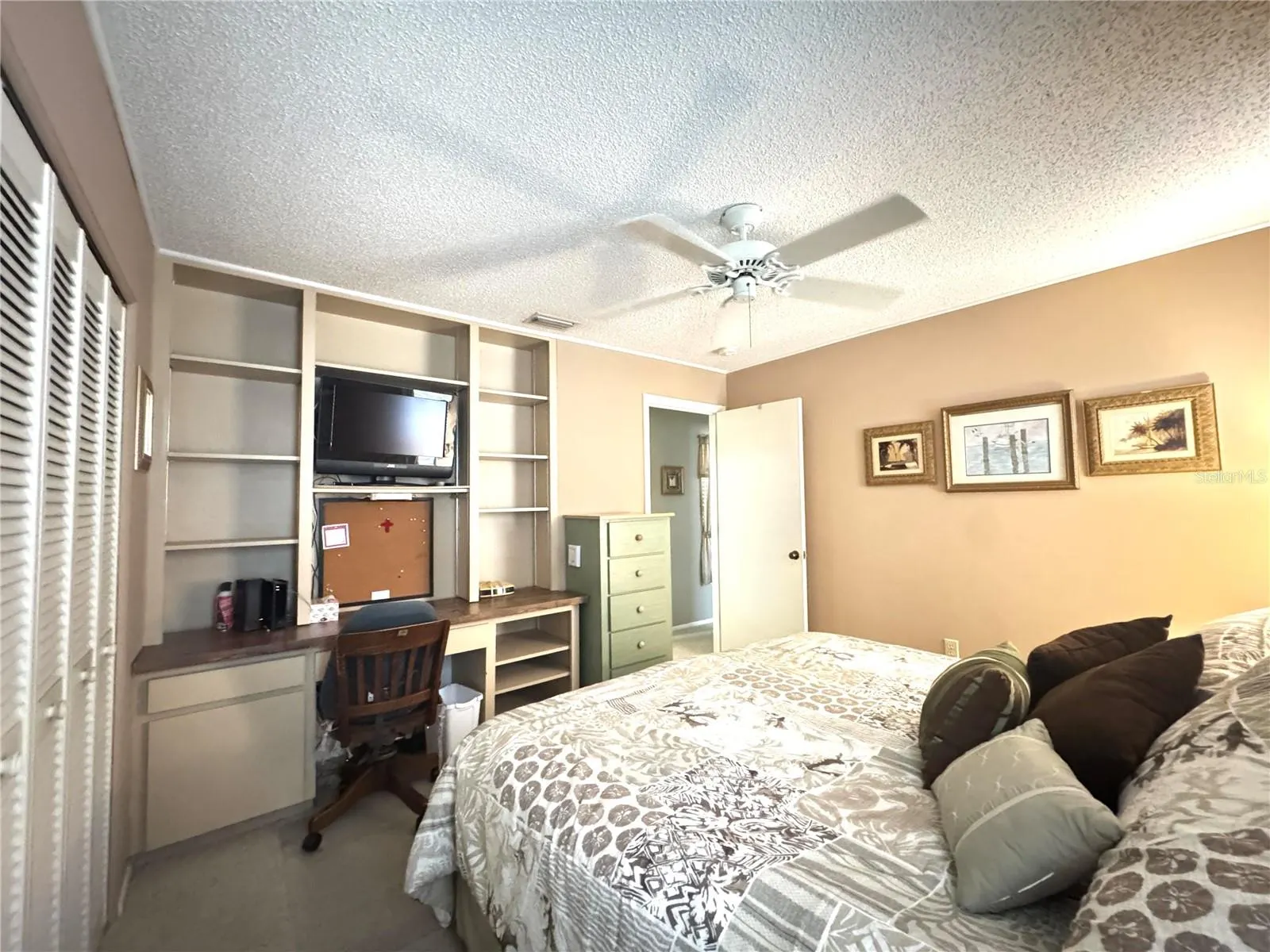 5517 GARDEN LAKES OAK