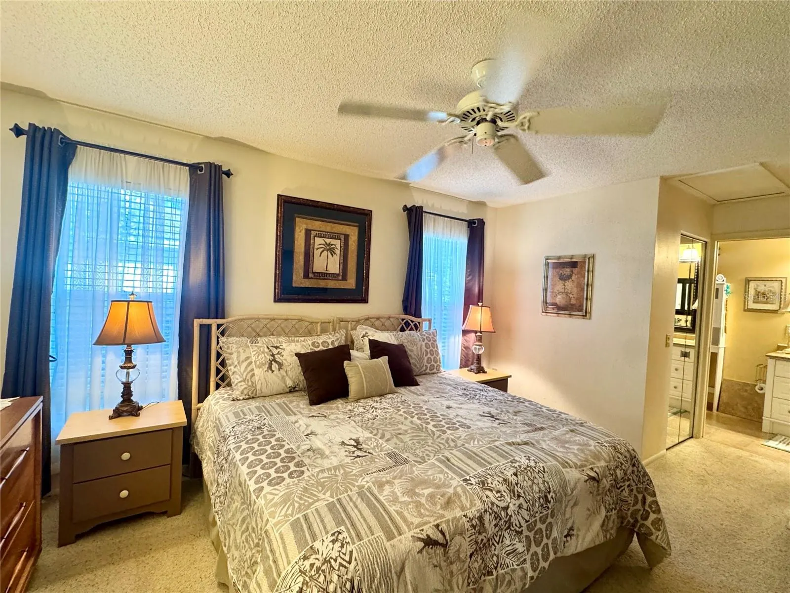 5517 GARDEN LAKES OAK