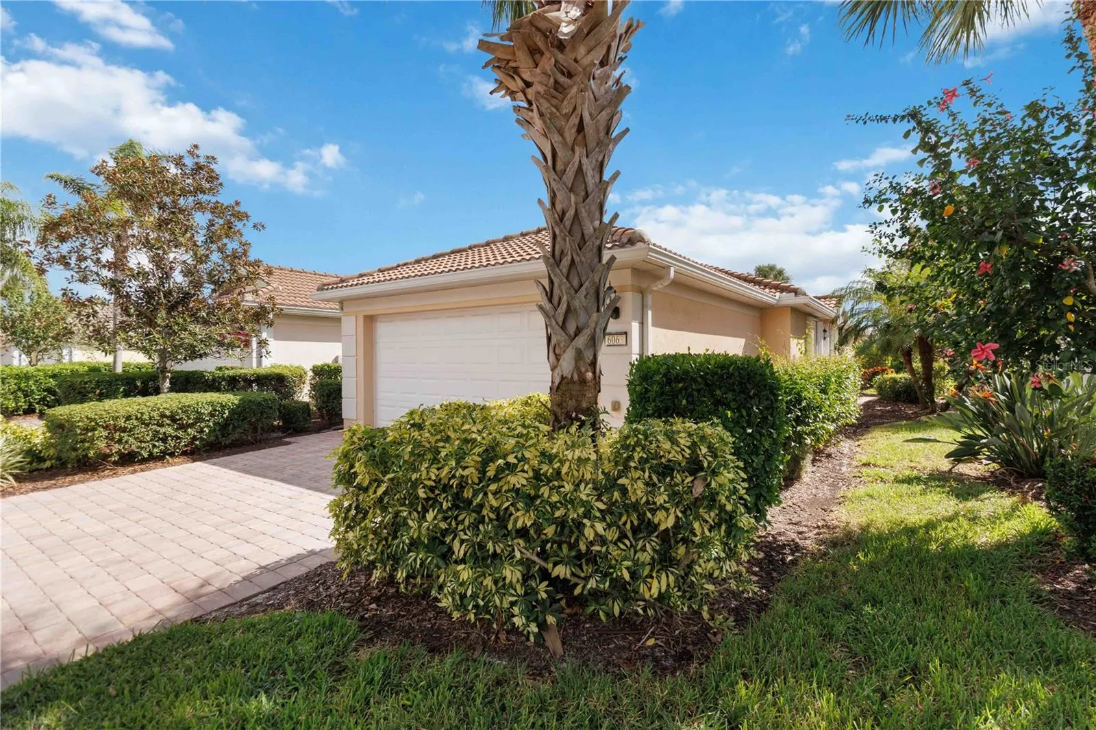 6063 BENEVENTO DR