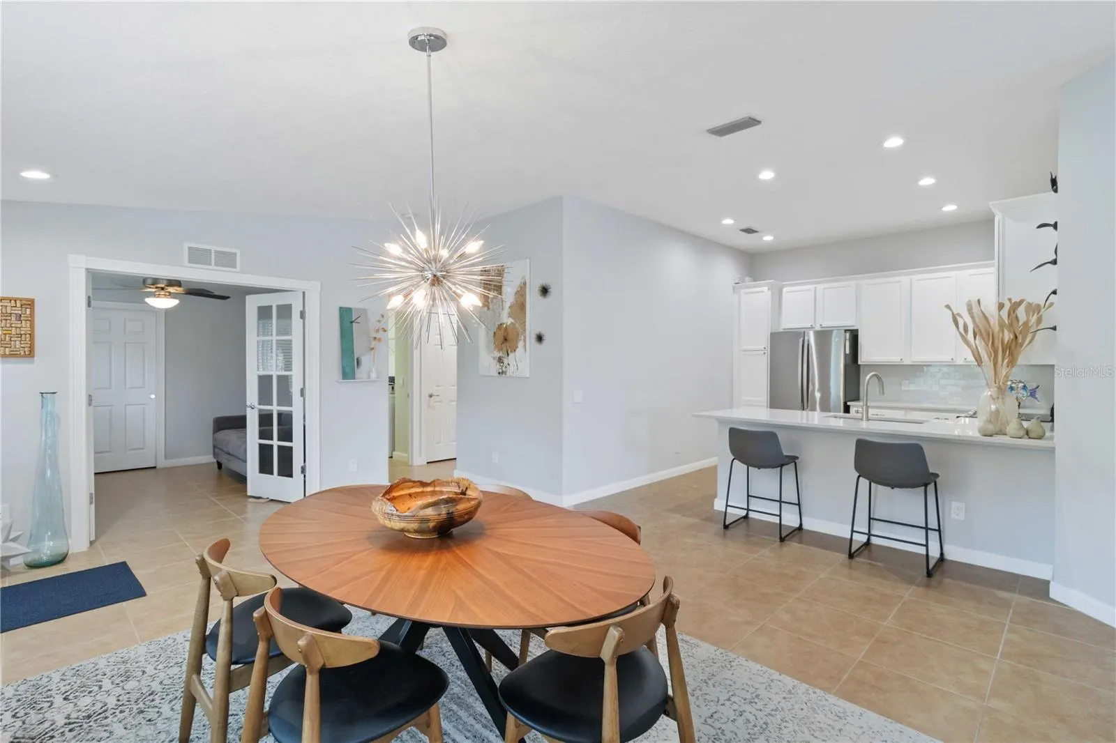 6063 BENEVENTO DR