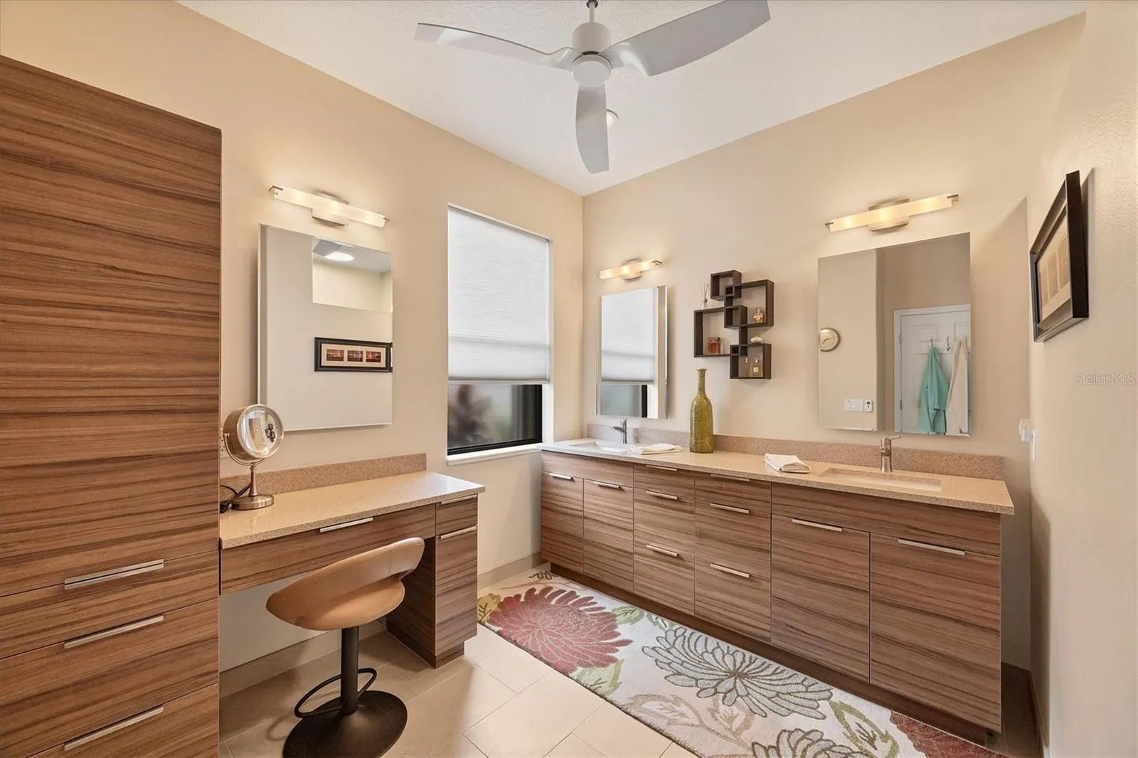 4260 MACKAY FALLS TER