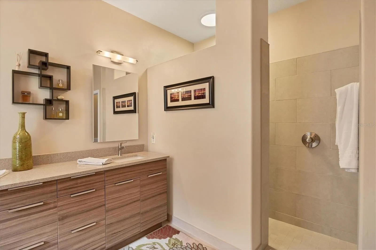 4260 MACKAY FALLS TER