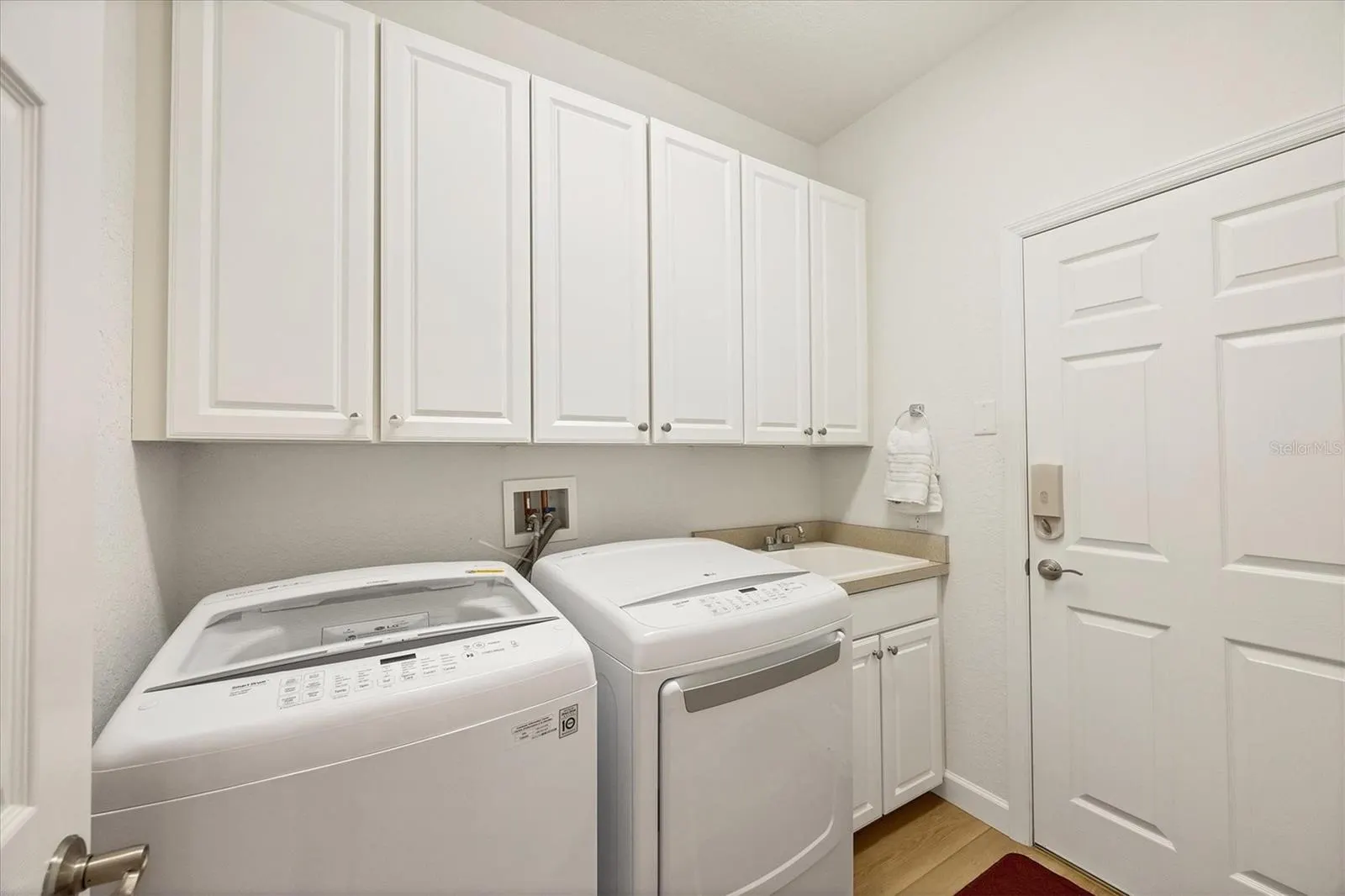 4260 MACKAY FALLS TER