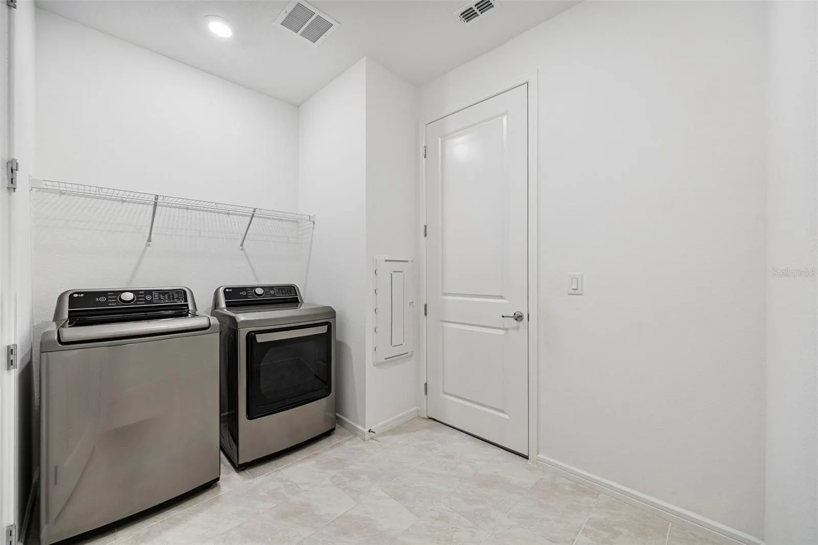 11237 ROLLING FORK TRL
