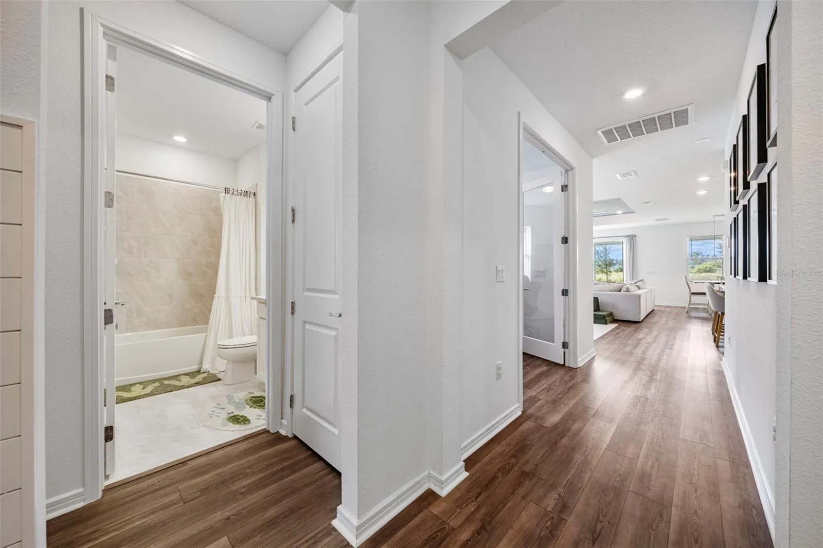 11237 ROLLING FORK TRL