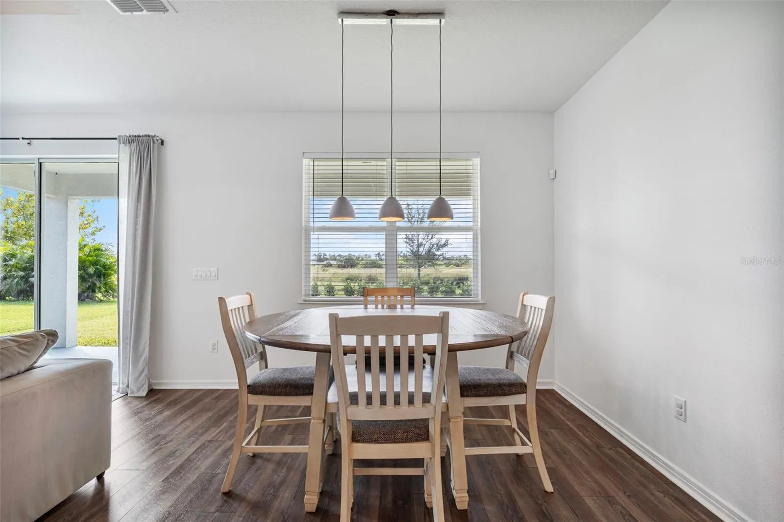 11237 ROLLING FORK TRL