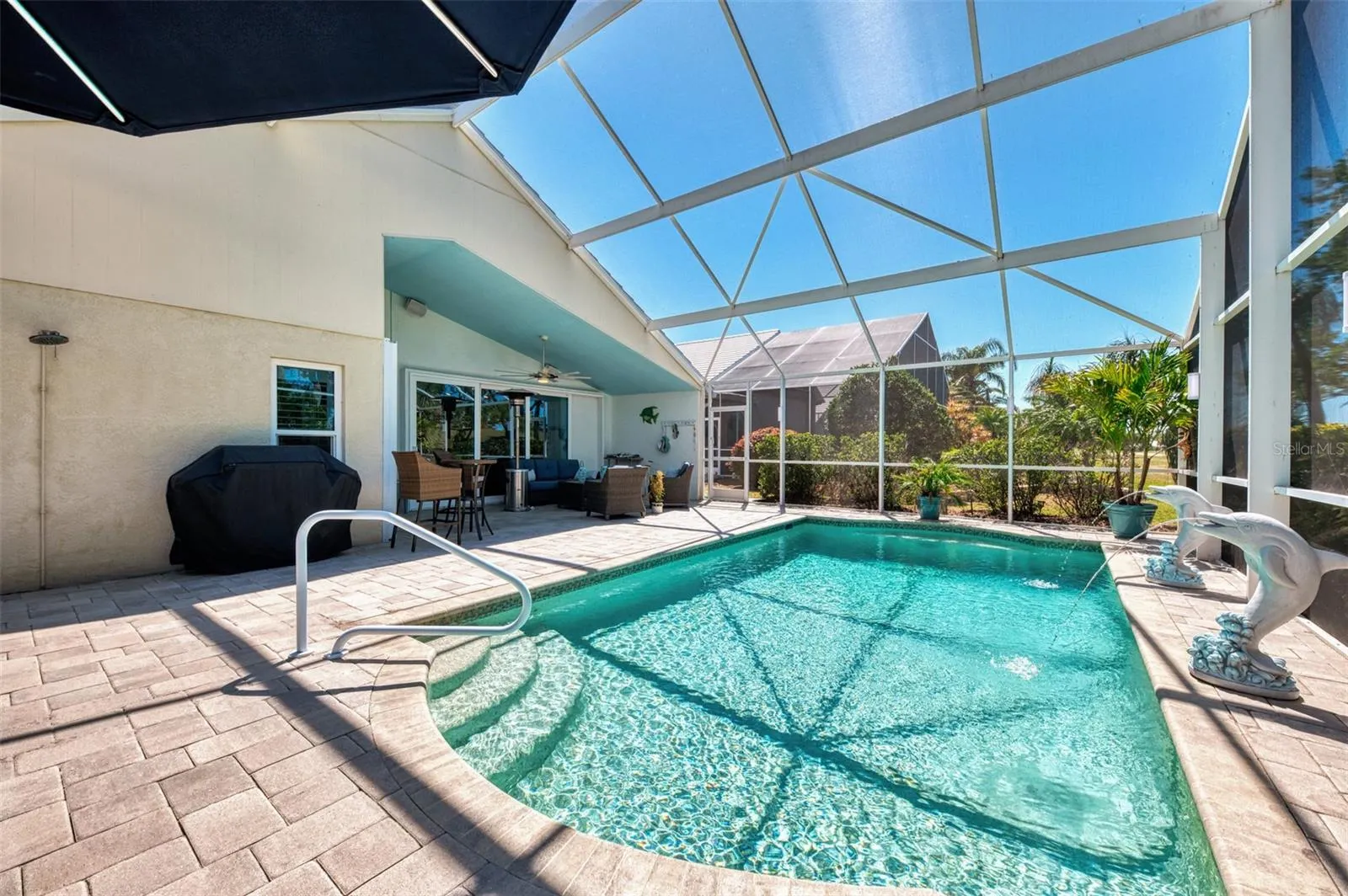 320 BERMUDA CT