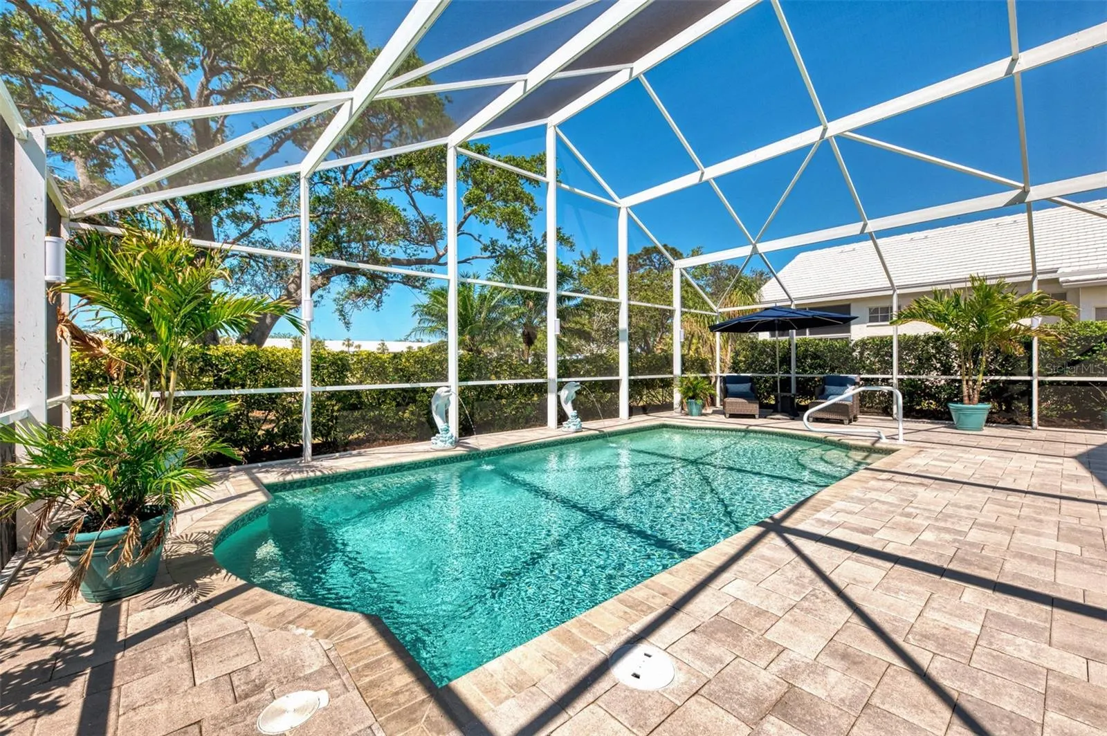 320 BERMUDA CT