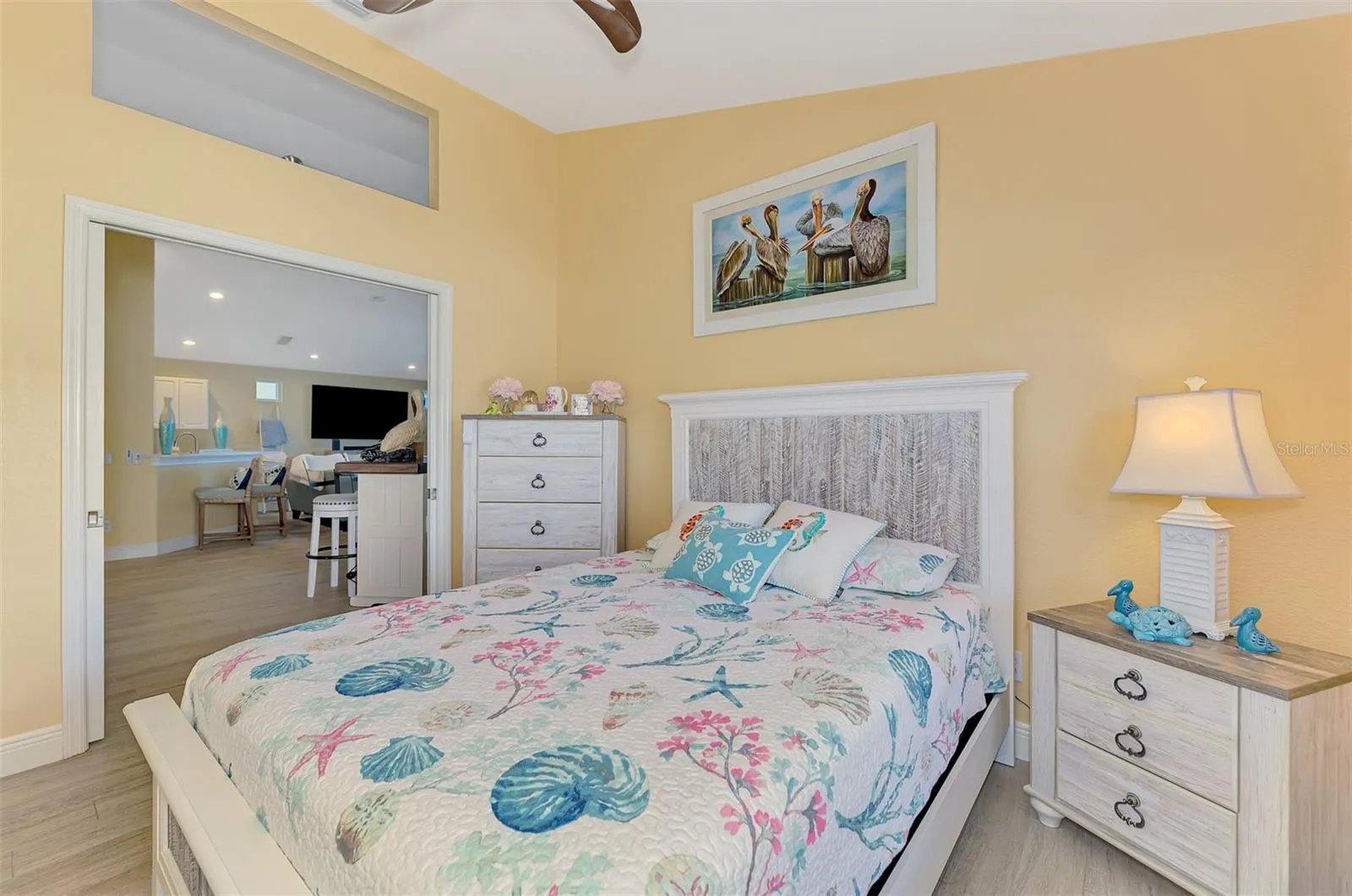 320 BERMUDA CT