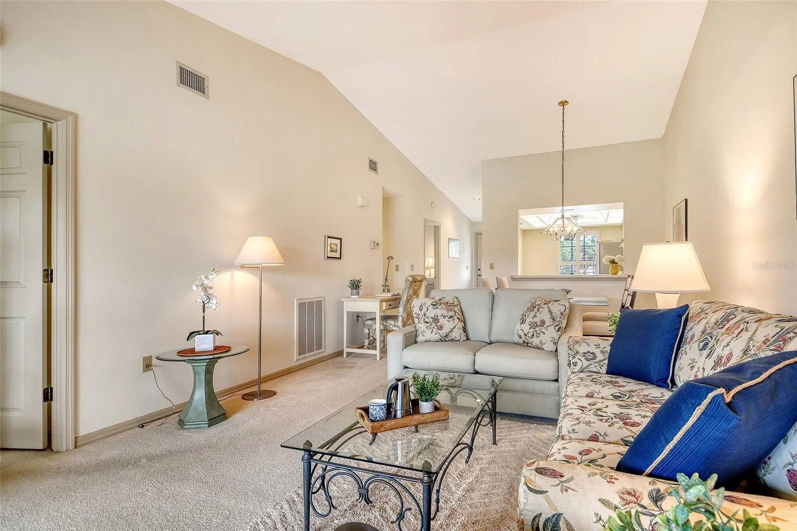 4416 WEYBRIDGE #90, #90