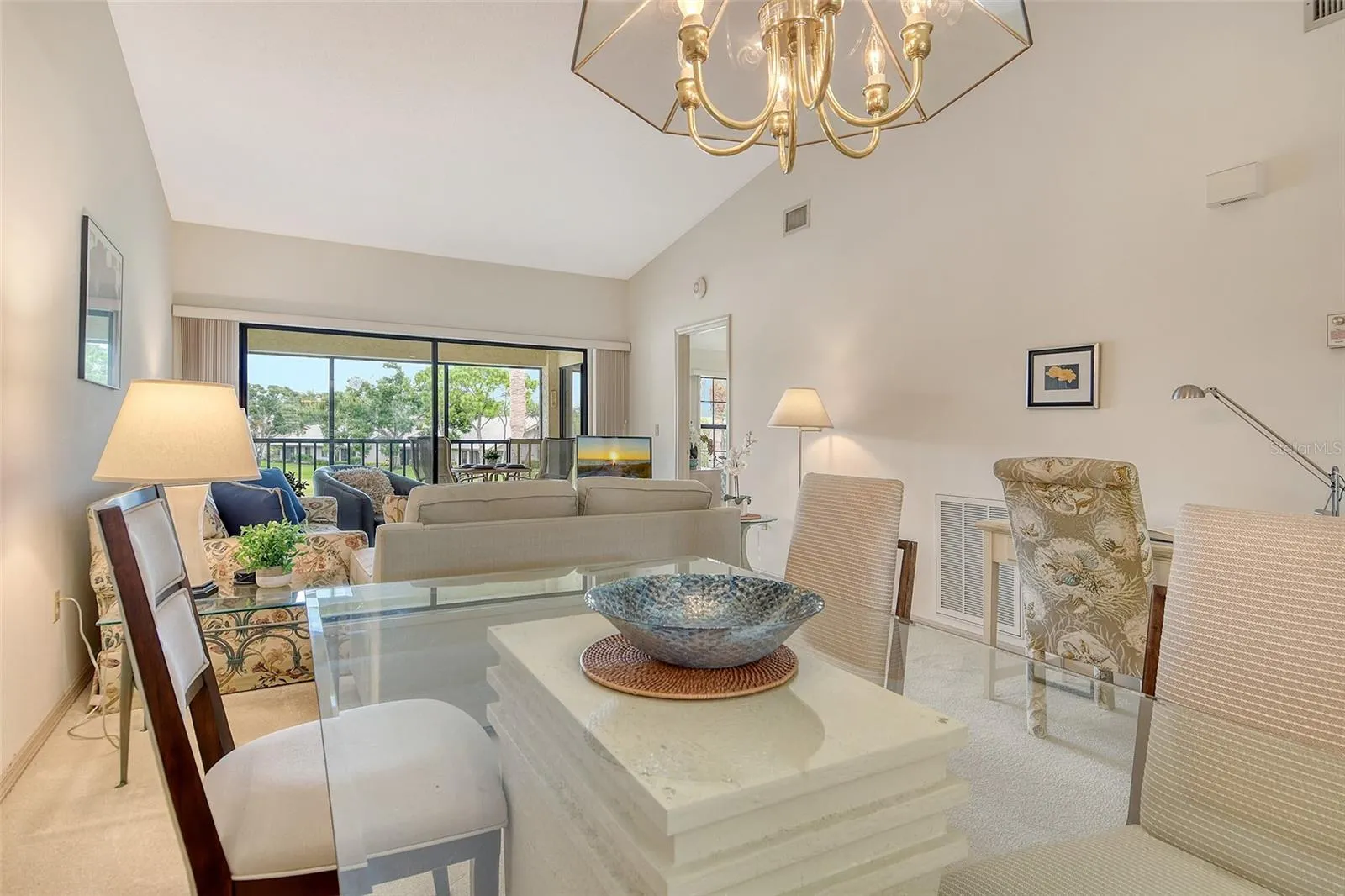 4416 WEYBRIDGE #90, #90