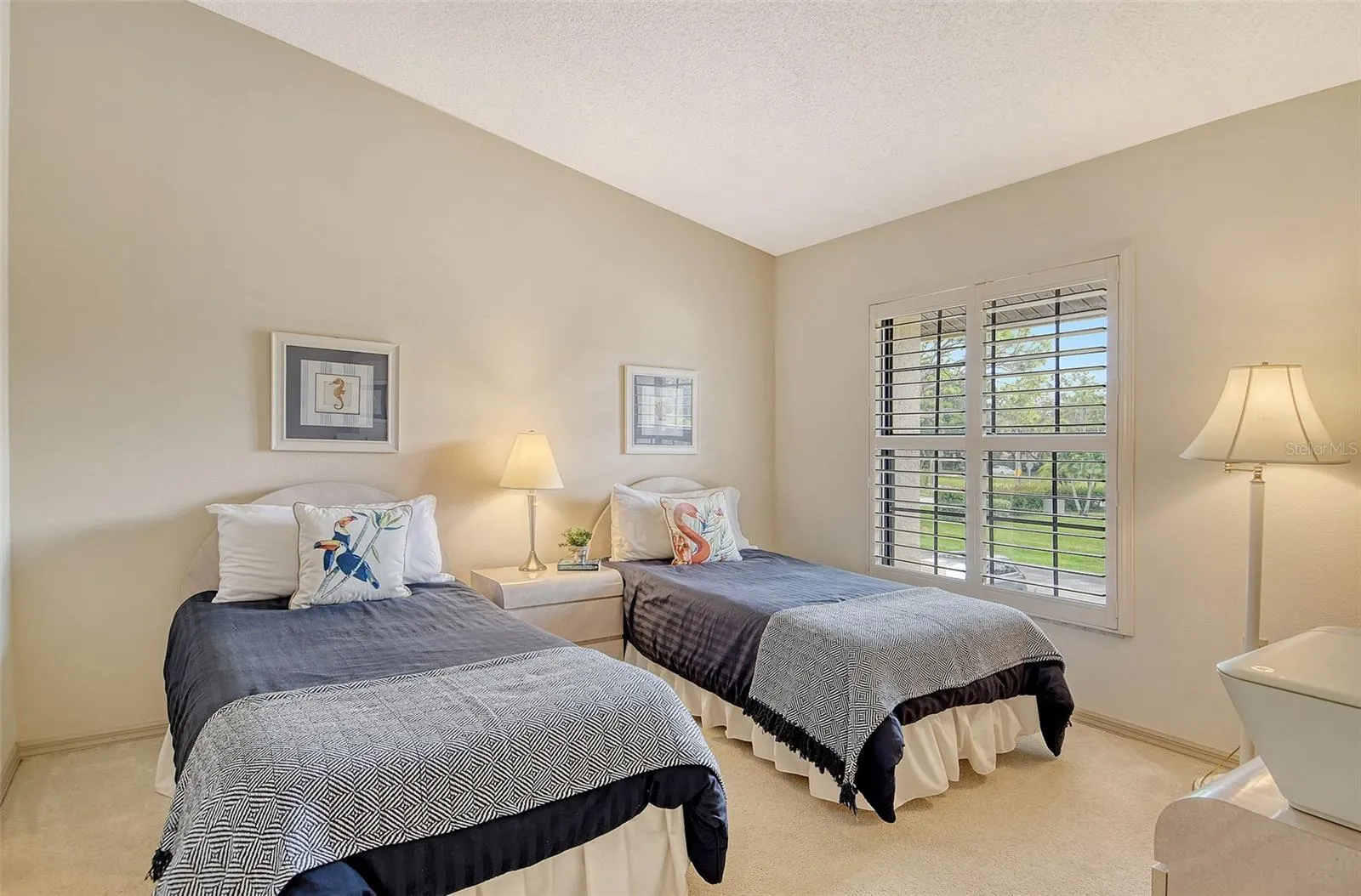 4416 WEYBRIDGE #90, #90