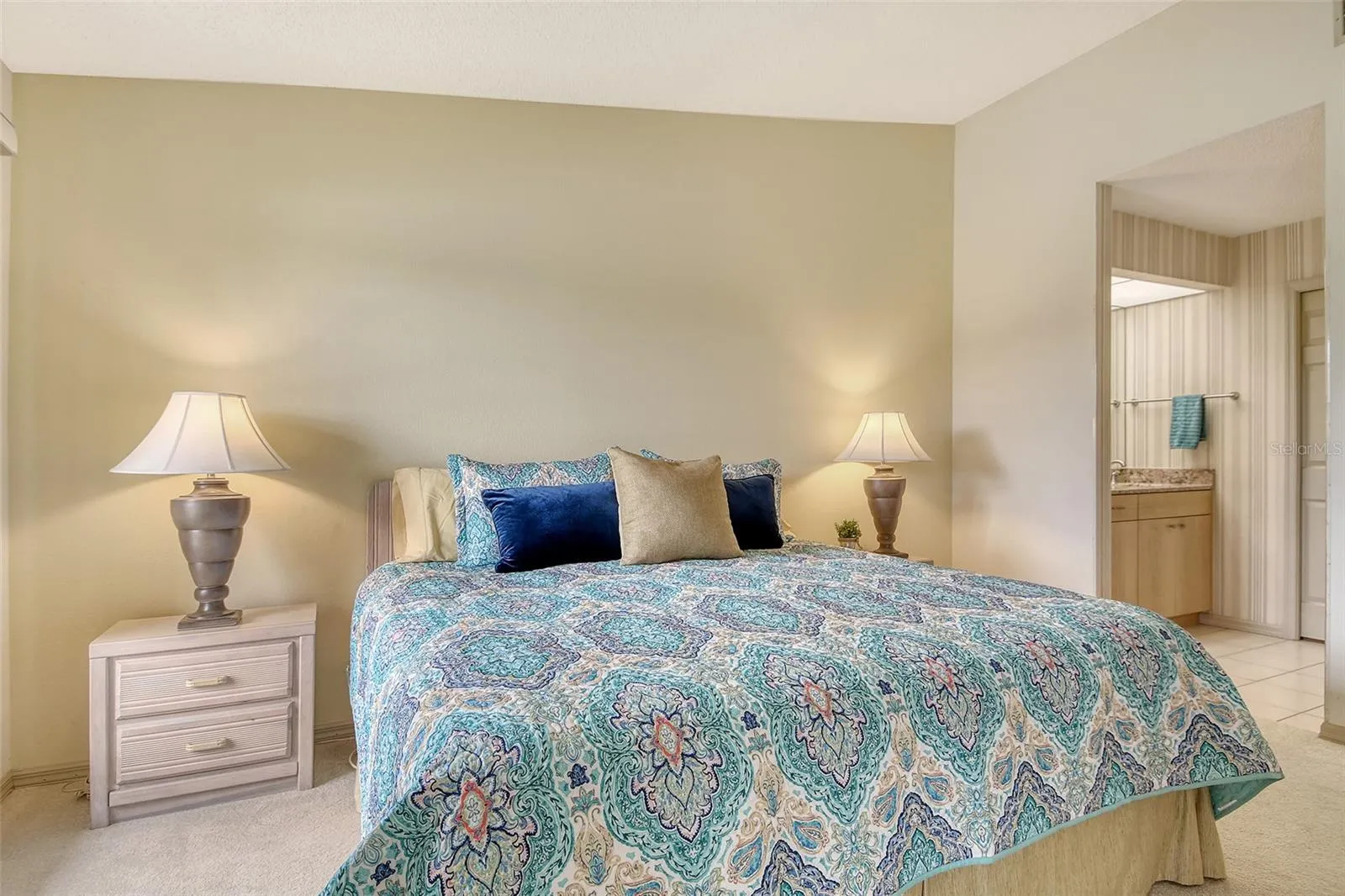 4416 WEYBRIDGE #90, #90