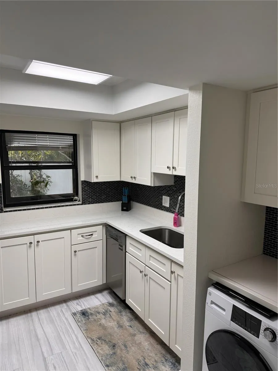 1 WINDRUSH BLVD #103, #103