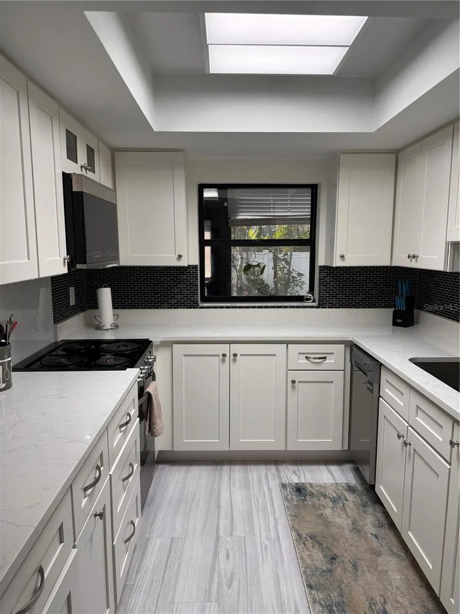 1 WINDRUSH BLVD #103, #103