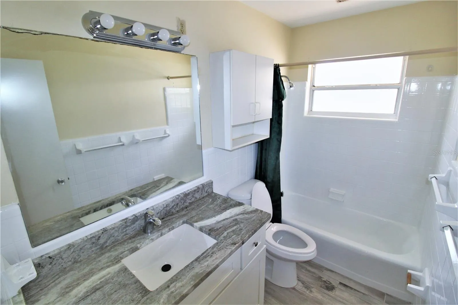 1935 EDGEWATER DR #1935, #1935