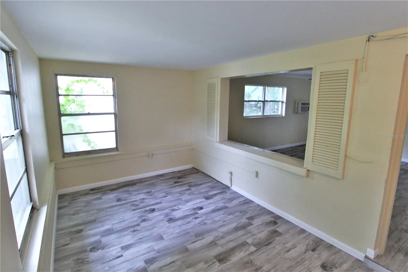 1935 EDGEWATER DR #1935, #1935