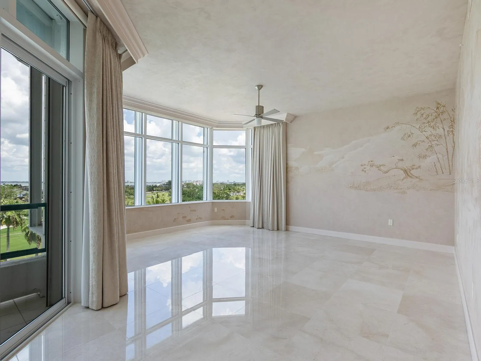 655 LONGBOAT CLUB RD #16B, #16B