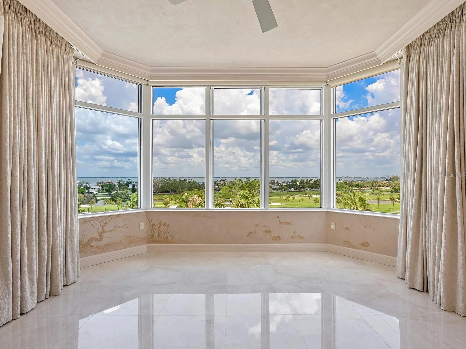 655 LONGBOAT CLUB RD #16B, #16B