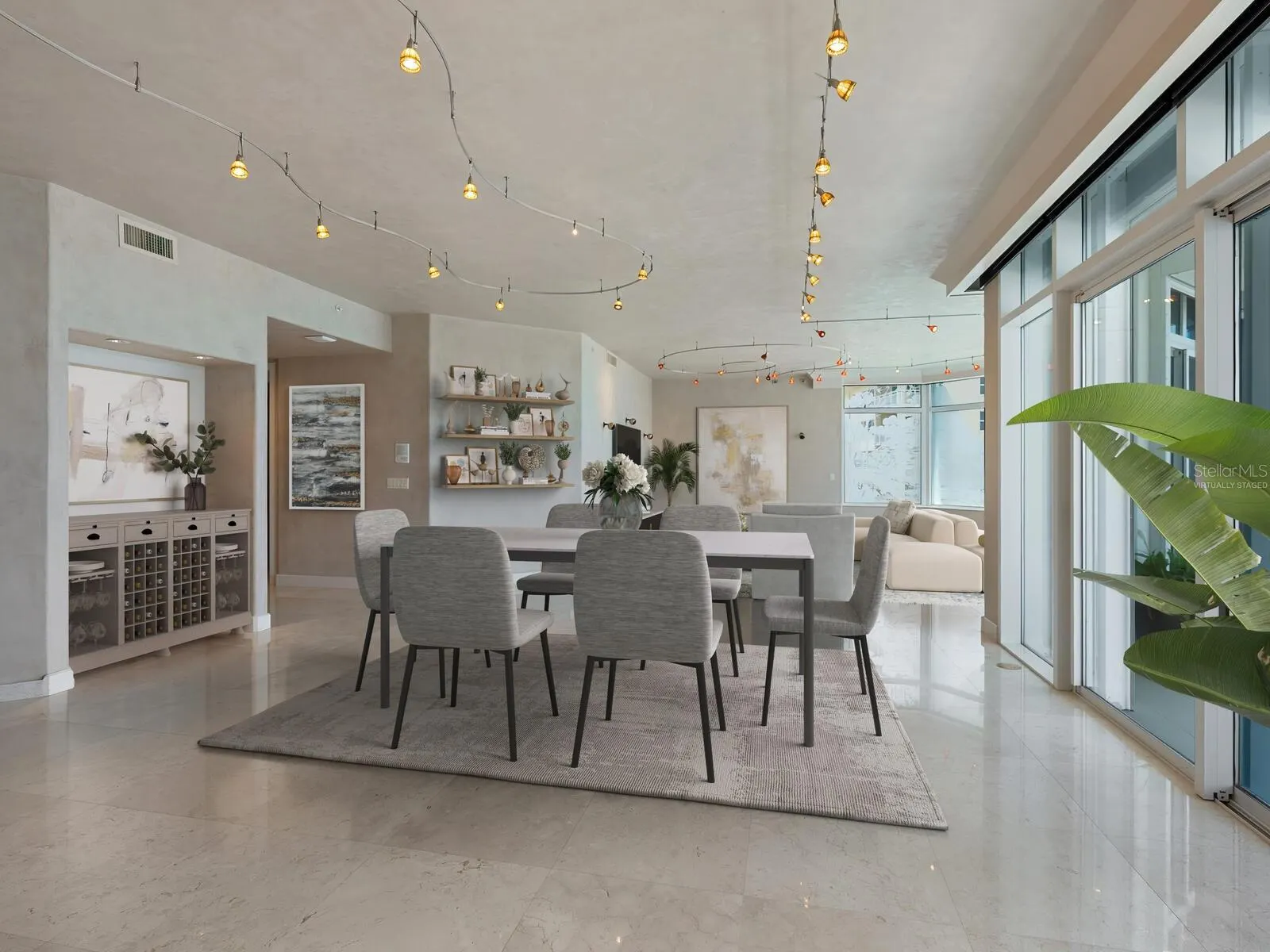 655 LONGBOAT CLUB RD #16B, #16B