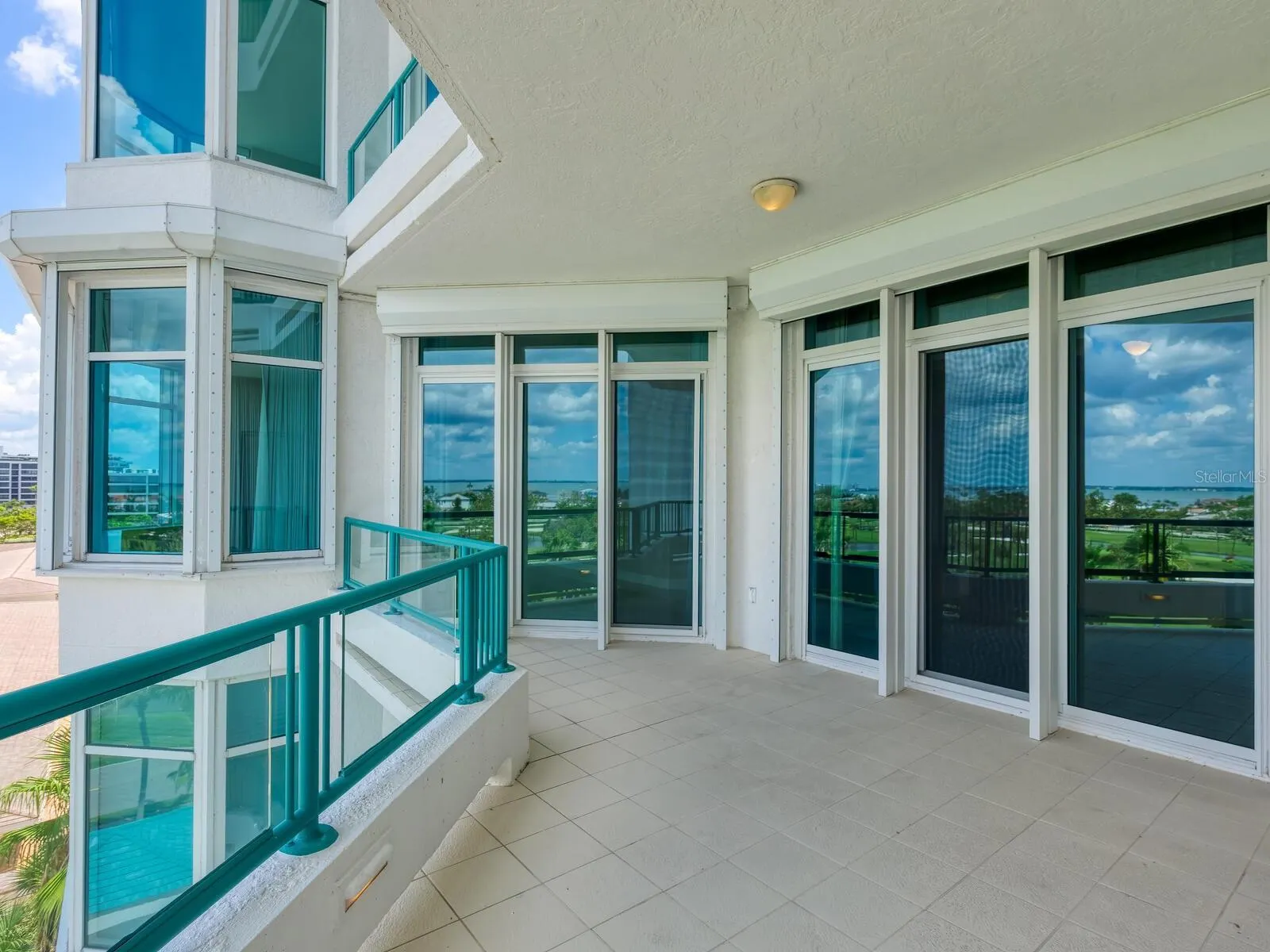 655 LONGBOAT CLUB RD #16B, #16B