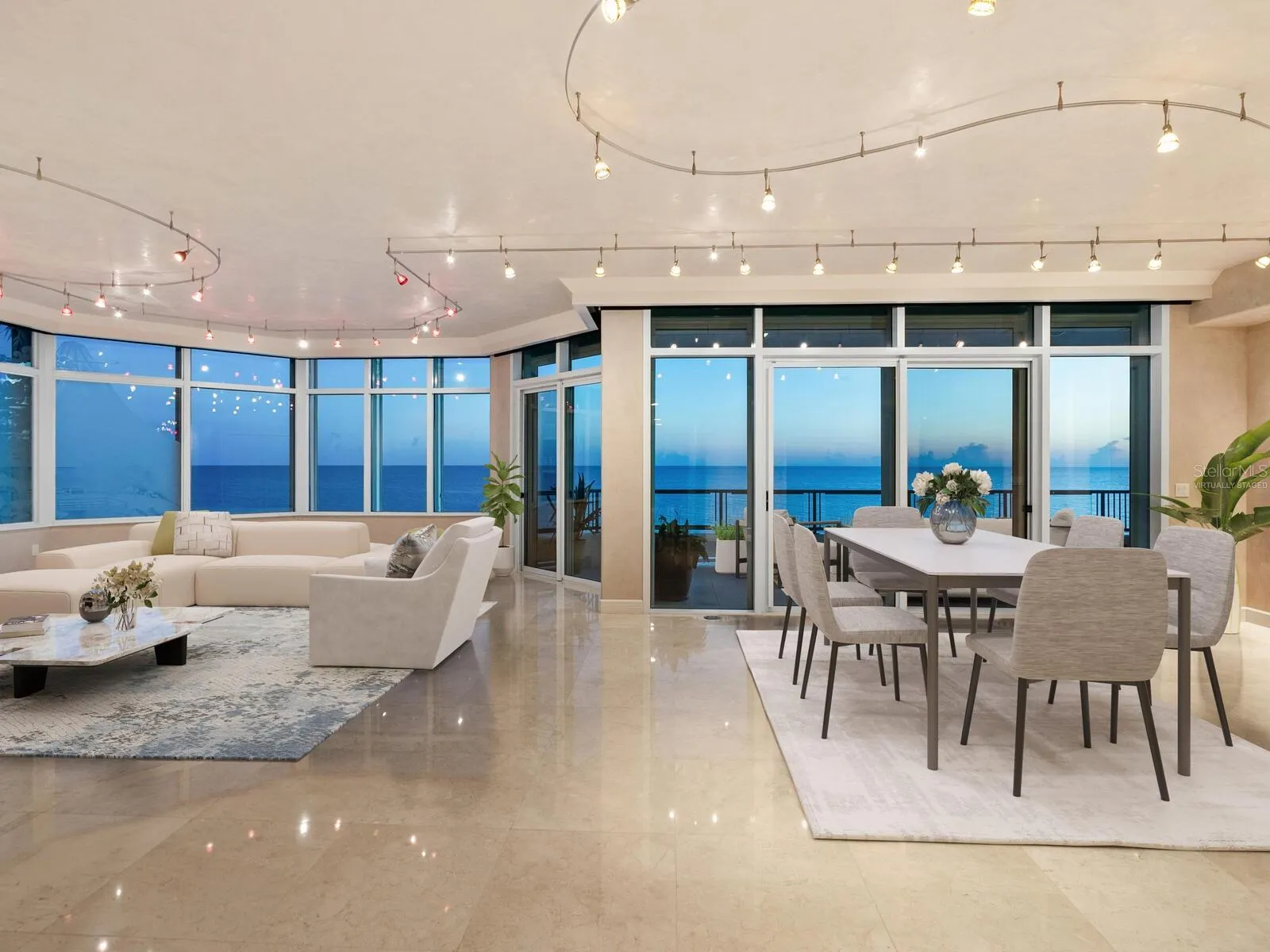 655 LONGBOAT CLUB RD #16B, #16B